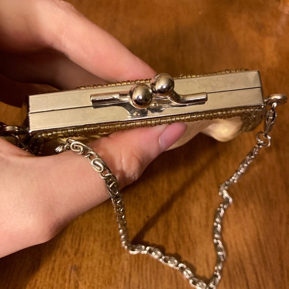 NWOT Bijoux Terner Gold Beaded Clutch Party Bag - Picture 5 of 8